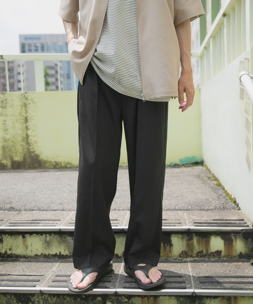 ITEMS URBANRESEARCH（アイテムズ アーバンリサーチ）の「2タックセンタープレススラックス（その他パンツ・メンズ・ブラウン/グレー系その他/ブラック・LARGE/MEDIUM）」の16枚目の写真