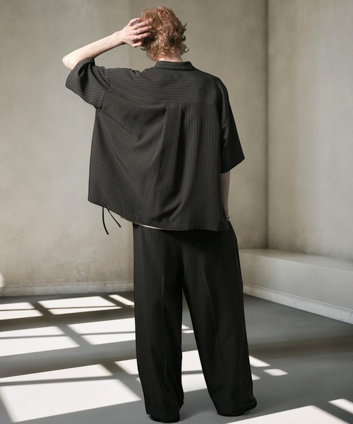 ANEDIST(アンディスト)の「ピンストライプ2タックワイドバギースラックス(スラックス・メンズ・ネイビー/チャコールグレー・M/L)」の9枚目の写真