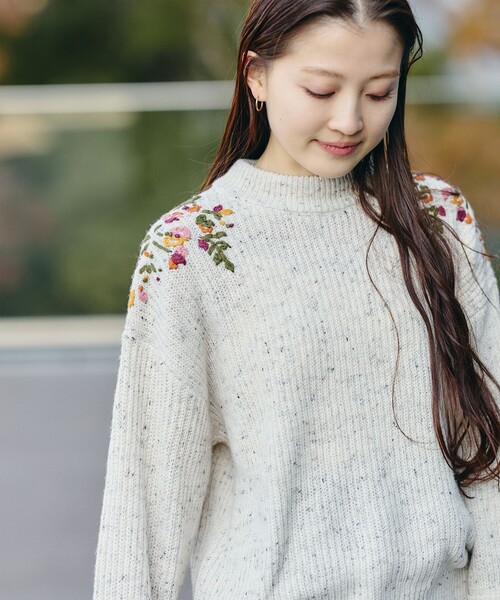 フラワー ハンド刺繍 ニット（ニット/セーター）｜BEAMS HEART