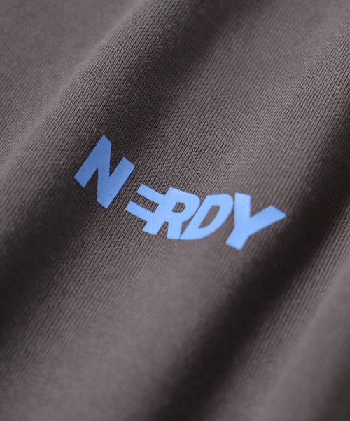 NERDY（ノルディ）の「ブレンク ボールド ロゴ 半袖 Tシャツ（Tシャツ/カットソー・メンズ・ピンク/ネイビー/グレー/ホワイト・M/L/S）」の15枚目の写真