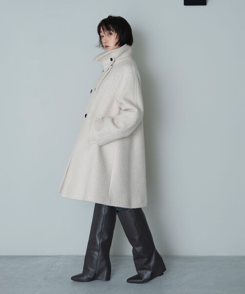 EMMEL REFINES（エメルリファインズ）の「＜EMMEL REFINES＞EM Aライン ミディアム コート（ステンカラーコート・レディース・オフホワイト/ネイビー・S/M）」の6枚目の写真