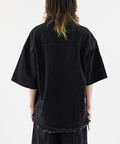 Theater code(シアターコード)の「Damaged Camouflage Denim Jacket/ダメージ迷彩デニムジャケット 秋 秋服メンズ 2026年秋冬(デニムジャケット・メンズ・ブラック系1/ブルー系1・M/L)」の14枚目の写真