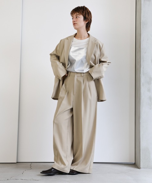 select MOCA（セレクトモカ）の「箔プリントロングTシャツ（Tシャツ/カットソー・レディース・ホワイト×ゴールド/ホワイト×シルバー/ブラック×ゴールド/ブラック×シルバー・FREE）」の12枚目の写真