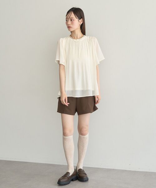 earth music&ecology(アースミュージックアンドエコロジー)の「マジョリカプリーツ半袖ブラウス(シャツ/ブラウス・レディース・ブラック系その他/アイボリー/ベージュ系その他3/ブラック・FREE)」の9枚目の写真