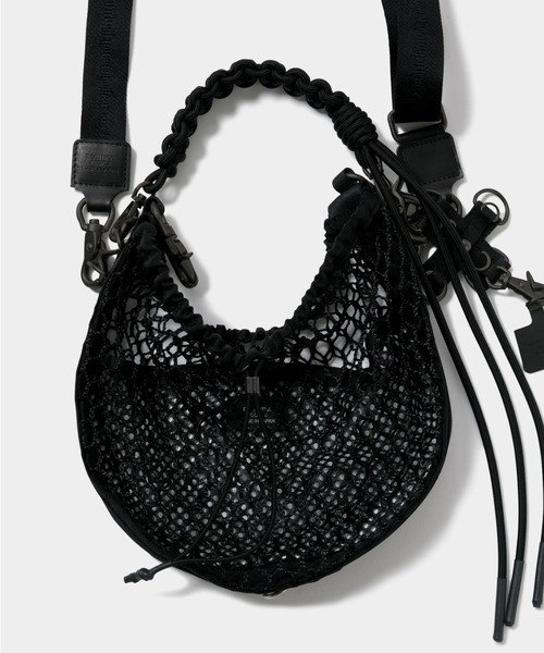 beautiful people（ビューティフルピープル）の「over engineering   mini drawstring strap bag（ショルダーバッグ・レディース・ブラック・FREE）」の5枚目の写真