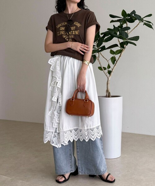 fredy emue（フレディエミュ）の「ヴィンテージライクピグメントTシャツ（Tシャツ/カットソー・レディース・オフホワイト/ライトブルー/ブラウン/レッド・38）」の20枚目の写真