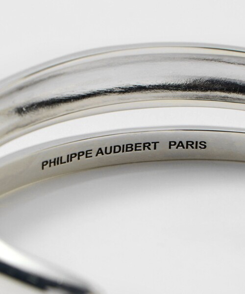 PHILIPPE AUDIBERT(フィリップ オーディベール)の「<PHILIPPE AUDIBERT>KYLER バングル(ブレスレット・レディース・シルバー・FREE)」の6枚目の写真