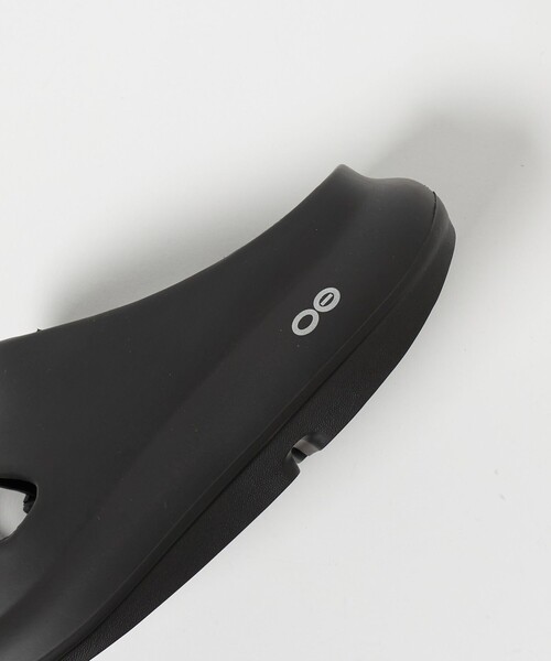 OOFOS(ウーフォス)の「<OOFOS>OOyea サンダル(サンダル・レディース・ピンク/オフホワイト/ブラック・23cm/25cm/24cm)」の15枚目の写真