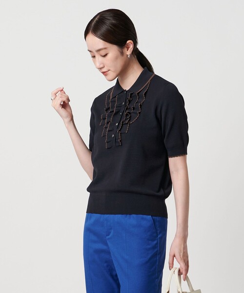 UNITED ARROWS(ユナイテッドアローズ)の「スカラップ フリル ショートスリーブ ニット ‐ウォッシャブル‐(ニット/セーター・レディース・ベージュ/ネイビー/ブラック・FREE)」の8枚目の写真