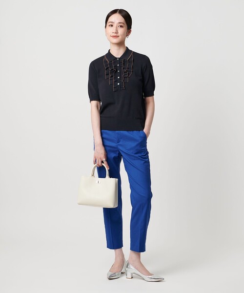 UNITED ARROWS(ユナイテッドアローズ)の「スカラップ フリル ショートスリーブ ニット ‐ウォッシャブル‐(ニット/セーター・レディース・ベージュ/ネイビー/ブラック・FREE)」の9枚目の写真