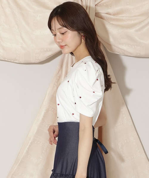 WILLSELECTION(ウィルセレクション)の「ハート刺繍タックスリーブTシャツ(Tシャツ/カットソー・レディース・ピンク/オフホワイト/ブラック・FREE)」の4枚目の写真