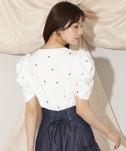 WILLSELECTION(ウィルセレクション)の「ハート刺繍タックスリーブTシャツ(Tシャツ/カットソー・レディース・ピンク/オフホワイト/ブラック・FREE)」の5枚目の写真