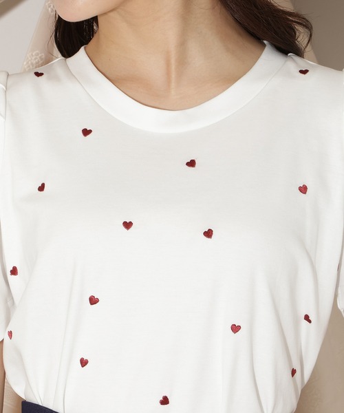WILLSELECTION(ウィルセレクション)の「ハート刺繍タックスリーブTシャツ(Tシャツ/カットソー・レディース・ピンク/オフホワイト/ブラック・FREE)」の6枚目の写真