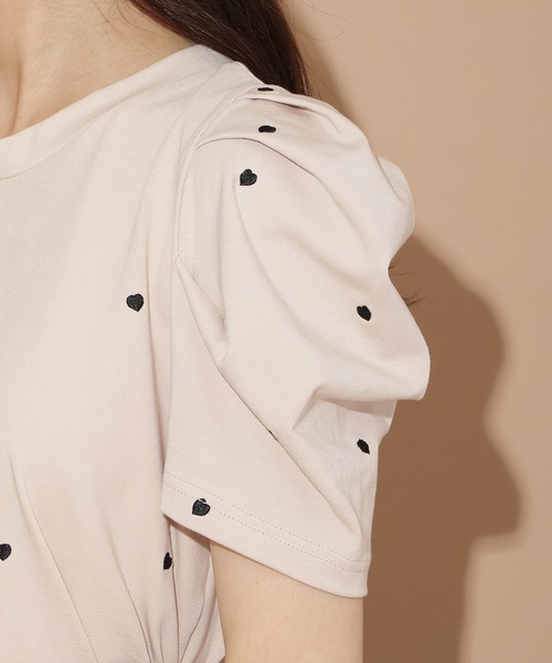 WILLSELECTION(ウィルセレクション)の「ハート刺繍タックスリーブTシャツ(Tシャツ/カットソー・レディース・ピンク/オフホワイト/ブラック・FREE)」の10枚目の写真