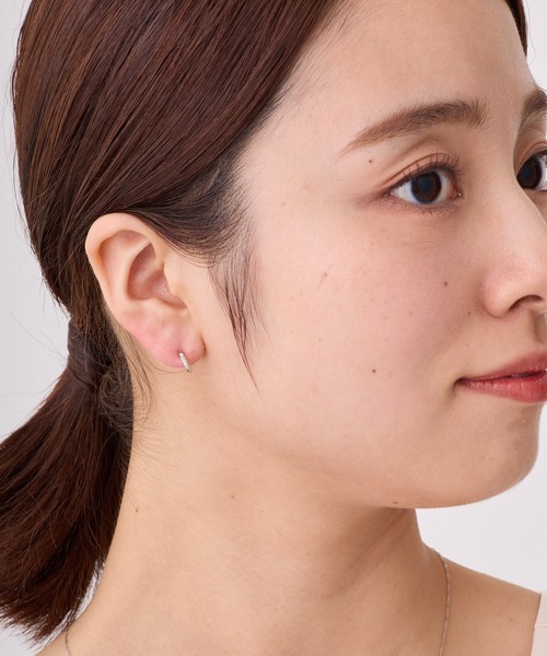 CALIN STANDARD(カリンスタンダード)の「◆金属アレルギー対応◆◆made in japan◆【純金厚メッキ】 ビジュー 極小ミニマル ループフィットイヤリング(イヤリング・レディース・シルバー/ゴールド/ピンクゴールド・FREE)」の12枚目の写真