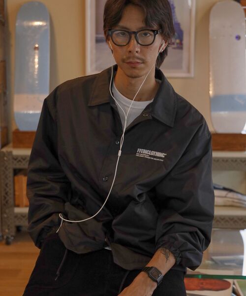 FFEIN(フェイン)の「【FFEIN(フェイン)】ロゴコーチジャケット / コーチ ジャケット ロゴ ボタン プリント フリース(ナイロンジャケット・メンズ・ワイン/ブラック/ブラウン・SMALL/LARGE/MEDIUM)」の5枚目の写真