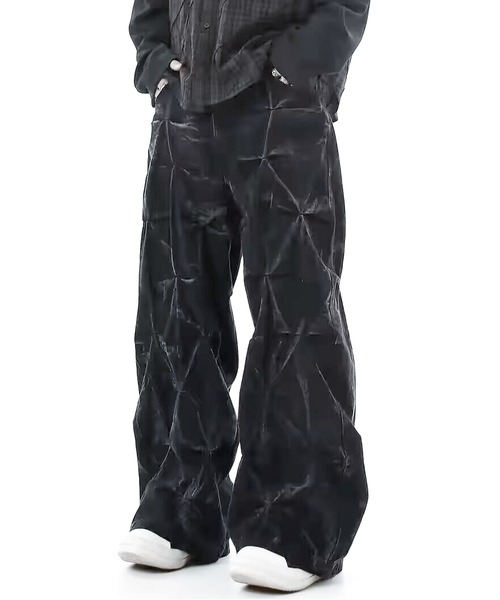 JOHNNY WOLF（ジョニーウルフ）の「SPIDER タックブリーチ ワイド デニムパンツ（デニムパンツ・メンズ・ブラック・XL/L/M/S）」の5枚目の写真