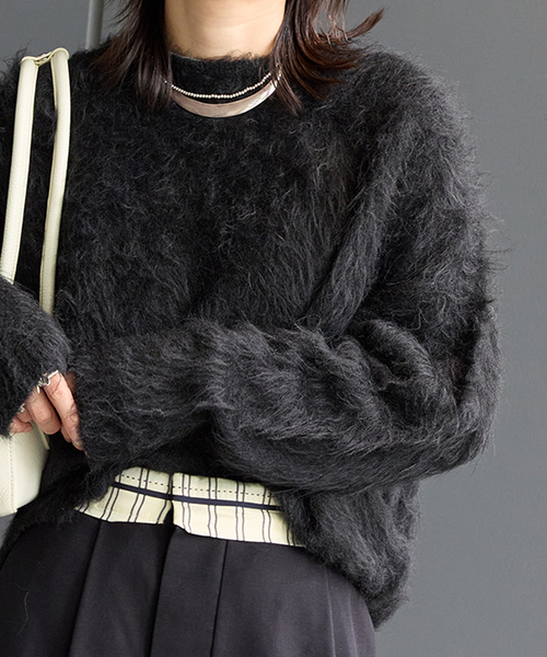 JOURNAL STANDARD(ジャーナルスタンダード)の「《WEB限定追加》シャギークルーネックプルオーバー(ニット/セーター・レディース・ピンク/ブラック/チャコールグレー・FREE)」の19枚目の写真
