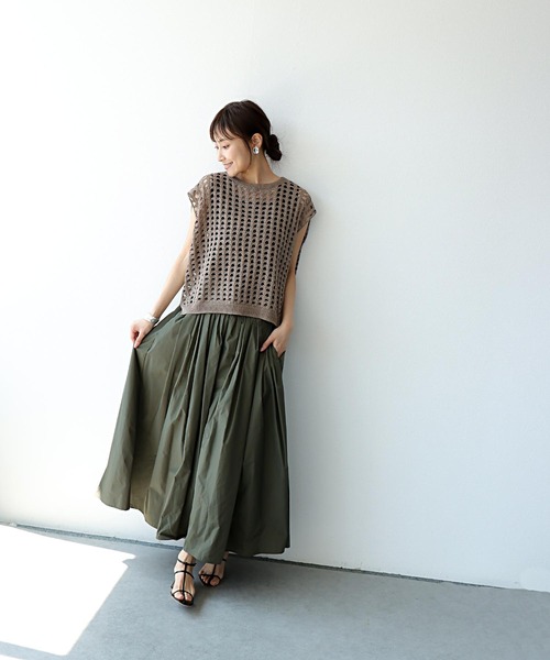 Jines(ジネス)の「キラキラギマメッシュベスト(ニット/セーター・レディース・ブラウン/グレー/レッド・38)」の20枚目の写真