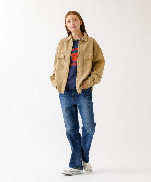 Johnbull（ジョンブル）の「【JOHNBULL/ジョンブル】ピグメントスウェットシャツ/羽織り/スウェット【WEB限定】（シャツ/ブラウス・レディース・ベージュ/チャコールグレー・フリー）」の5枚目の写真