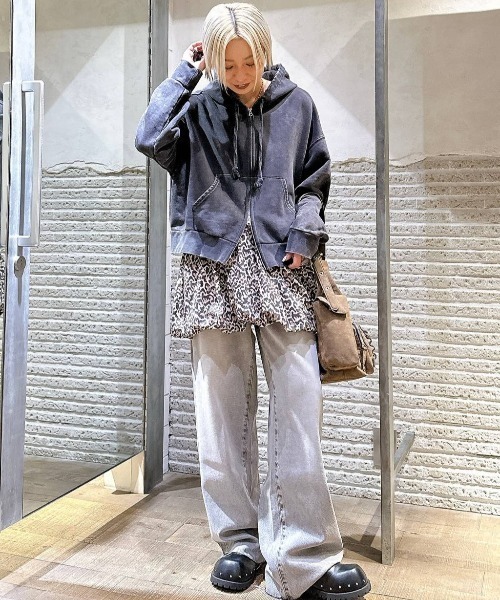 JEANASIS（ジーナシス）の「2WAYバルーンキャミ/598962（キャミソール・レディース・ブラック/ホワイト/レオパード・FREE）」の17枚目の写真