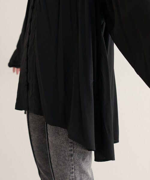 natural couture（ナチュラルクチュール）の「ボタン開きゆるシャツブラウス（シャツ/ブラウス・レディース・ピンク/ブラック/オフホワイト/ブルー・FREE）」の16枚目の写真