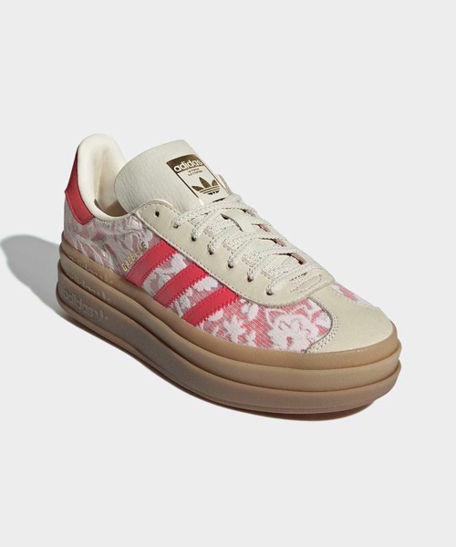 adidas(アディダス)の「ガゼルボールド × リバティ・ロンドン / Gazelle Bold × Liberty London / アディダスオリジナルス adidas Originals(スニーカー・レディース・ホワイト×レッド・23.0cm/23.5cm/24.0cm/24.5cm/25.0cm/22.0cm/22.5cm/25.5cm/26.0cm/26.5cm/27.0cm/27.5cm/28.0cm)」の4枚目の写真
