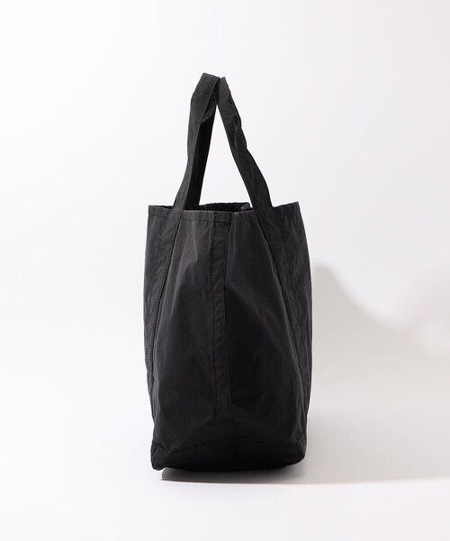 JAMES PERSE（ジェームスパース）の「マットナイロン トートバッグ ACMN0621（トートバッグ・メンズ・ブラック/ホワイト・FREE）」の3枚目の写真