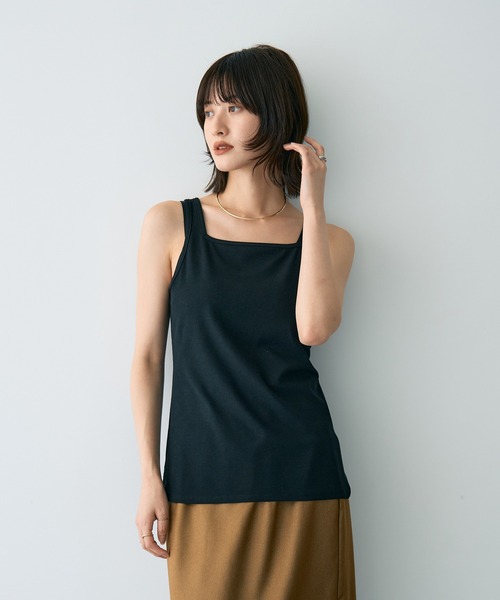 YECCA VECCA(イェッカヴェッカ)の「2wayスクエアリブタンクトップ(タンクトップ・レディース・アイボリー/ブラック/ブラウン・FREE)」の6枚目の写真