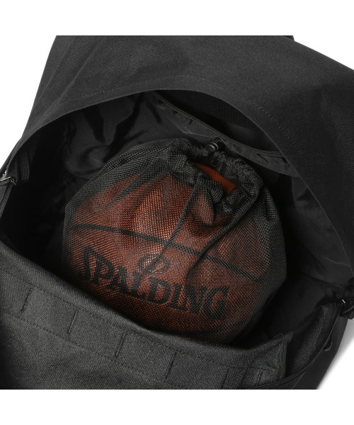SPALDING(スポルディング)の「【SPALDING/スポルディング】ボールキャリー デイパック 40L/スポーツバッグ・アウトドア(バックパック/リュック・メンズ・ブラック・FREE)」の7枚目の写真