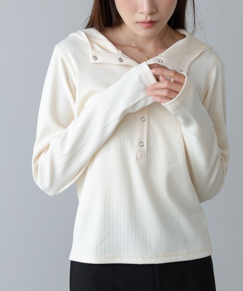 Bab(バブ)の「リブフーディーサムホール付カットトップス(Tシャツ/カットソー・レディース・アイボリー/ブラック/グレー・FREE)」の5枚目の写真