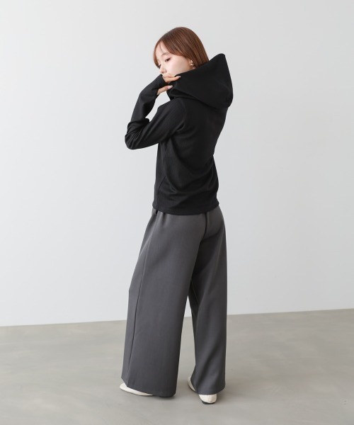 Bab(バブ)の「リブフーディーサムホール付カットトップス(Tシャツ/カットソー・レディース・アイボリー/ブラック/グレー・FREE)」の19枚目の写真