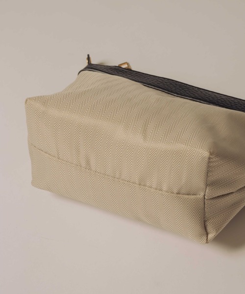 NEUNA(ヌナ)の「Grainy bag(トートバッグ・レディース・ベージュ/グレイッシュベージュ/ブラック・FREE)」の9枚目の写真