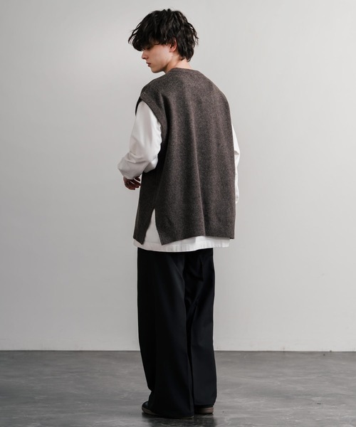 Rocky Monroe（ロッキーモンロー）の「オーバーサイズ ウール混メランジクルーネックニットベスト（ベスト・メンズ・ブラック/ブラウン/チャコール・L/XL/M）」の18枚目の写真