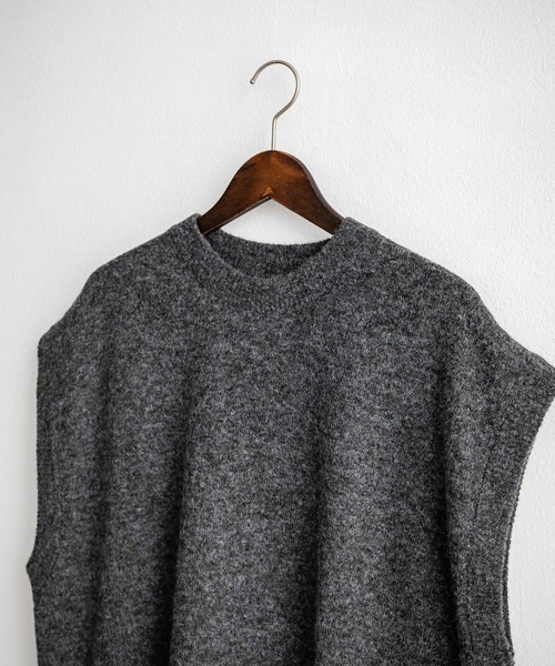 Rocky Monroe（ロッキーモンロー）の「オーバーサイズ ウール混メランジクルーネックニットベスト（ベスト・メンズ・ブラック/ブラウン/チャコール・L/XL/M）」の21枚目の写真