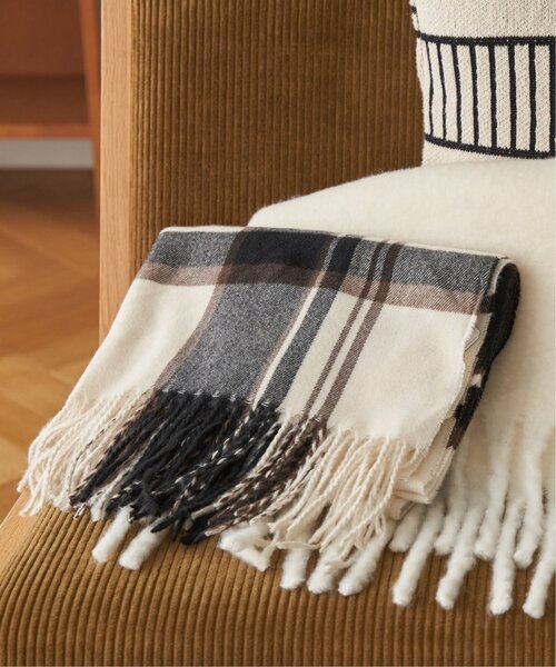 LBC(エルビーシー)の「チェックカラーマフラー(マフラー・レディース・サックスブルー/ブルー/ブラック/レッド・FREE)」の18枚目の写真