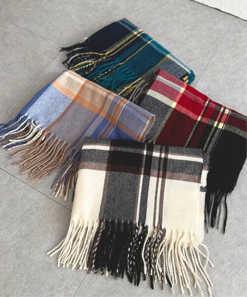 LBC(エルビーシー)の「チェックカラーマフラー(マフラー・レディース・サックスブルー/ブルー/ブラック/レッド・FREE)」の14枚目の写真