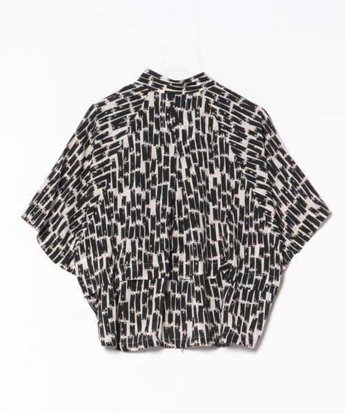 Munich（ミューニック）の「【France】 ジャガードプリントタックシャツ（シャツ/ブラウス・レディース・ベージュ系/アイボリー系/ブラック系・FREE）」の8枚目の写真