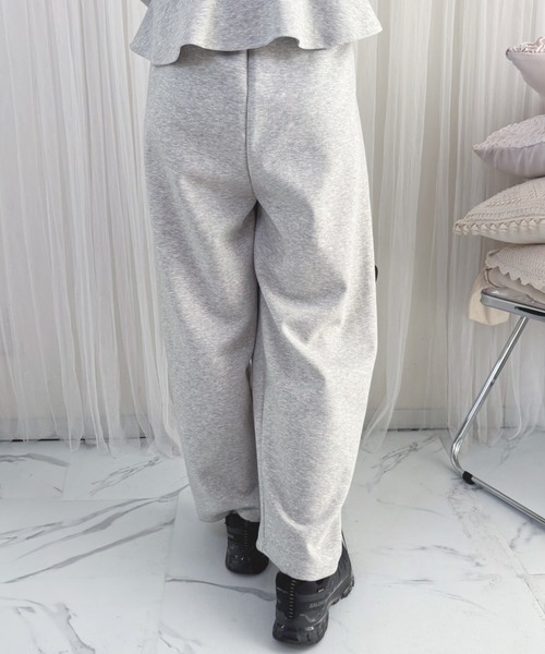frunco(フランコ)の「【ZOZO限定】スエットセットアップ(スウェット・レディース・グレー・MEDIUM)」の5枚目の写真