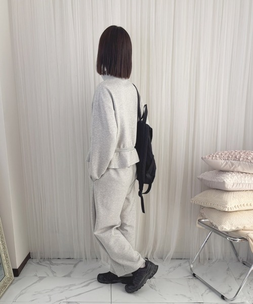 frunco(フランコ)の「【ZOZO限定】スエットセットアップ(スウェット・レディース・グレー・MEDIUM)」の12枚目の写真