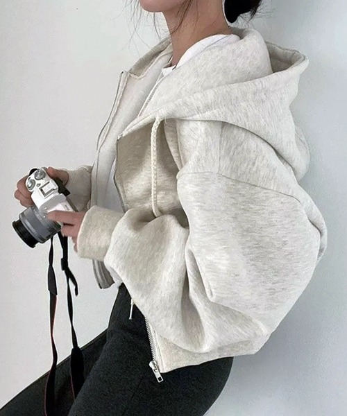 VIBGYOR(ヴィブジョー)の「ショート丈 ジップアップパーカー /韓国 Y2K オーバーサイズ 秋冬(CZ)(パーカー・レディース・ブラック/チャコールグレー/ブルー/ネイビー/オートミール/ライトグレー/ホワイト・FREE)」の5枚目の写真