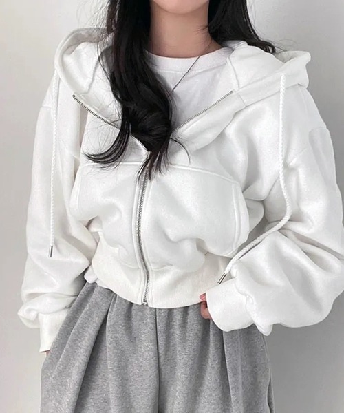 VIBGYOR(ヴィブジョー)の「ショート丈 ジップアップパーカー /韓国 Y2K オーバーサイズ 秋冬(CZ)(パーカー・レディース・ブラック/チャコールグレー/ブルー/ネイビー/オートミール/ライトグレー/ホワイト・FREE)」の12枚目の写真