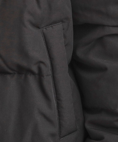 couture brooch（クチュールブローチ）の「【冬の名品・撥水】愛されダウン（ダウンジャケット/コート・レディース・アイボリー/ブラック/サックスブルー/ライトグレー・36/38/40/42）」の6枚目の写真