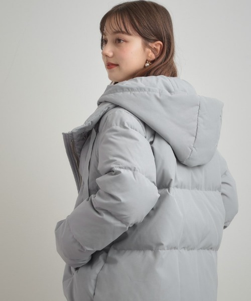 couture brooch（クチュールブローチ）の「【冬の名品・撥水】愛されダウン（ダウンジャケット/コート・レディース・アイボリー/ブラック/サックスブルー/ライトグレー・36/38/40/42）」の19枚目の写真