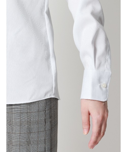 SUIT SQUARE（スーツスクエア）の「スキッパーカラーシャツ 長袖 NON IRONMAX ストレッチ ピンストライプ Blouse（シャツ/ブラウス・レディース・グレー・42(13号)/40(11号)/38(9号)/36(7号)）」の8枚目の写真