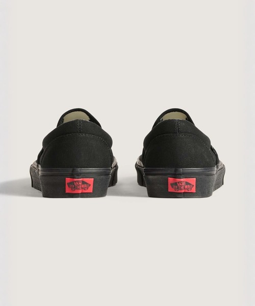 VANS(バンズ)の「クラシック スリッポン / U CLASSIC SLIP-ON VN000EYEBKA1(スリッポン・メンズ・ブラック×ブラック・9.5)」の4枚目の写真