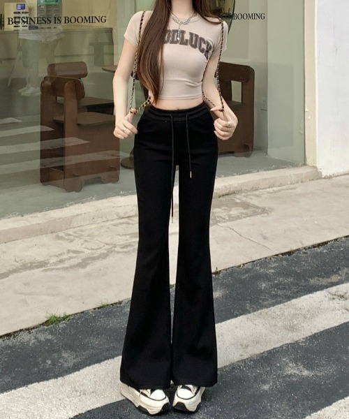 lilful（リルフル）の「裾フレア スリムデザイン スウェットパンツ（スウェットパンツ・レディース・ブラック/グレー/ライトグレー/ダークグレー・M/L）」の18枚目の写真