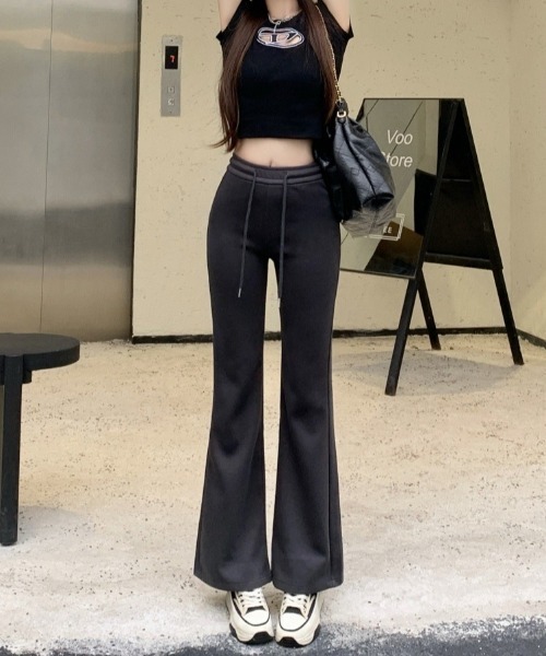 lilful（リルフル）の「裾フレア スリムデザイン スウェットパンツ（スウェットパンツ・レディース・ブラック/グレー/ライトグレー/ダークグレー・M/L）」の21枚目の写真