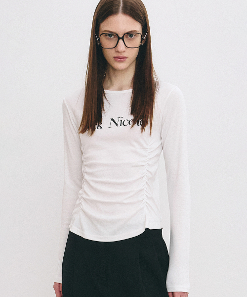NICK&NICOLE（ニックアンドニコール）の「NICOLE PINTUCK SHIRRING TOP_IVORY（Tシャツ/カットソー・レディース・その他・FREE）」の3枚目の写真