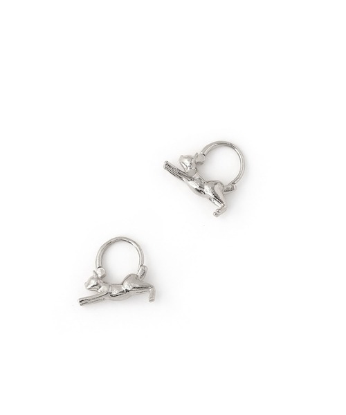 colleca la（コレカラ）の「CATフープピアス（ピアス（両耳用）・レディース・シルバー/ゴールド・FREE）」の6枚目の写真